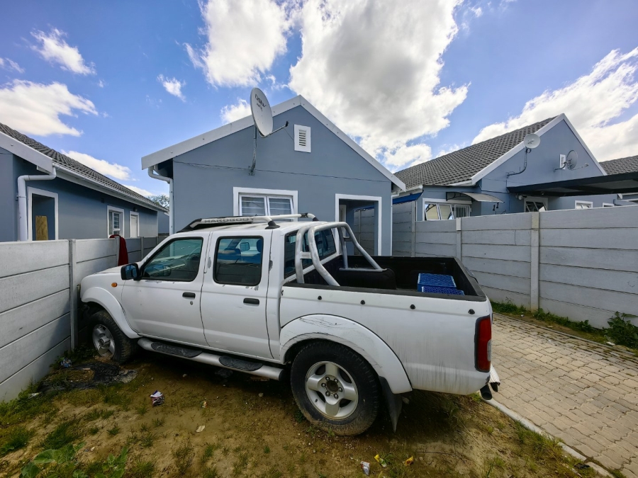 2 Bedroom Property for Sale in Idasvallei Western Cape